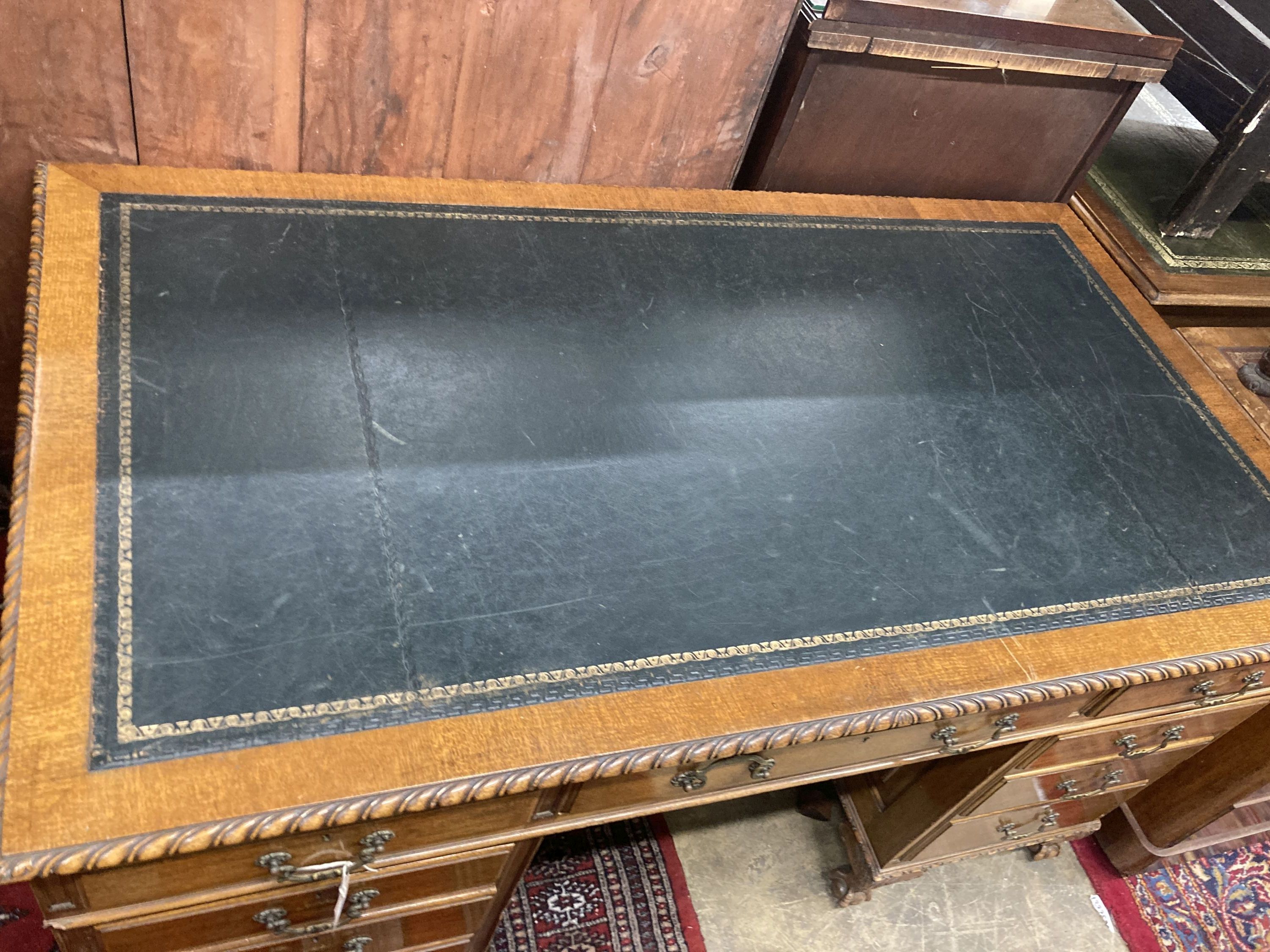 An early 20th century mahogany pedestal desk, length 152cm, depth 84cm, height 78cm